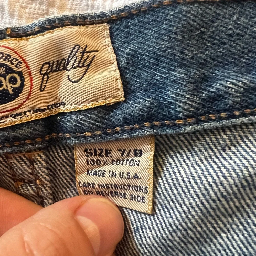 The Gap Work Force Women's Cutoff  Capri‎ Jeans Vintage, Size 7/8, Blue